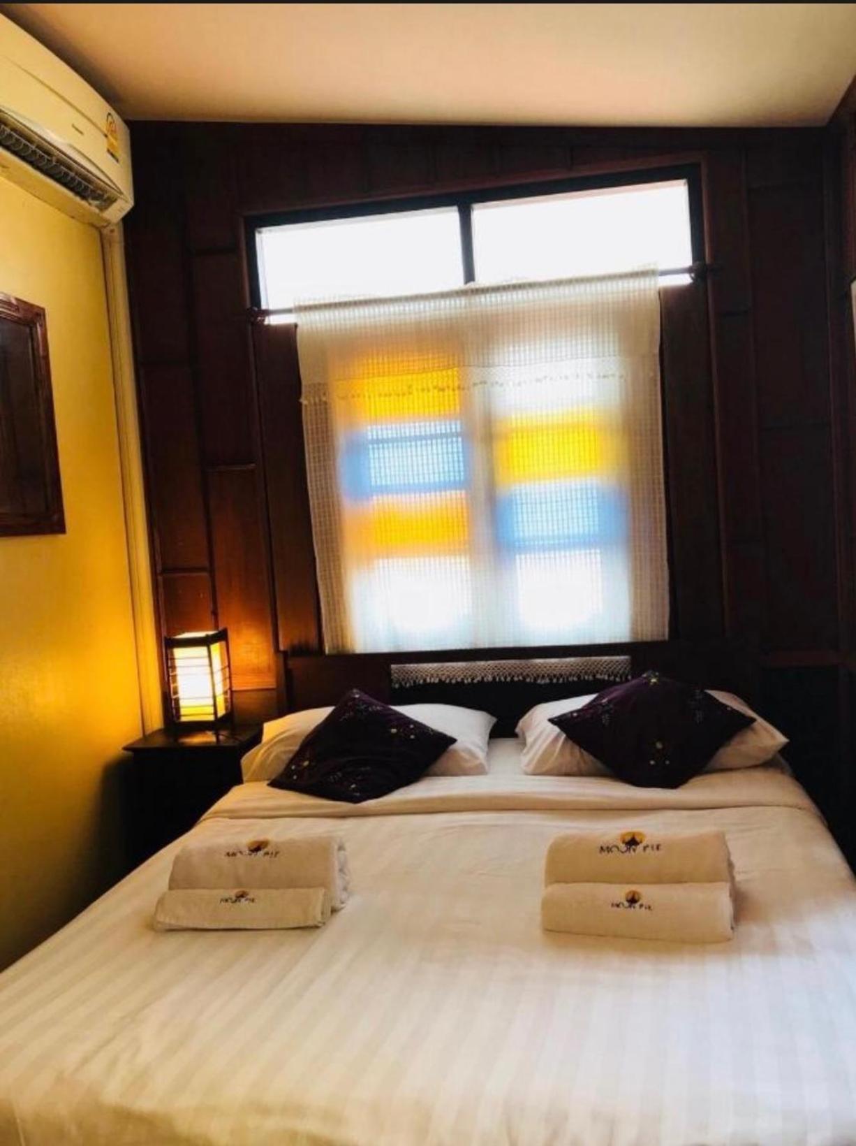 Nearthepark Boutique House Hostel Chiang Mai Buitenkant foto